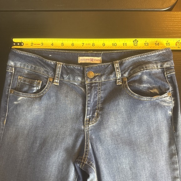 Altar'd State Jeans Womens 28 Caitlyn Low Rise Flare Raw Embroidered Hem Boho - Picture 6 of 10